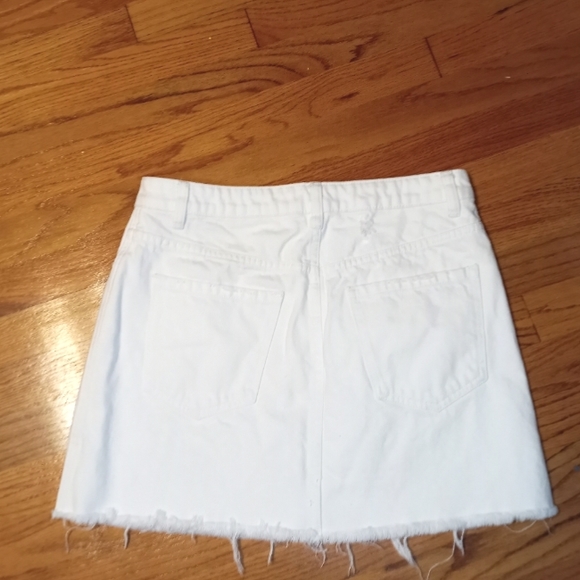 Free People We the Free front zip white distressed denim mini skirt Size 29 - Picture 4 of 6